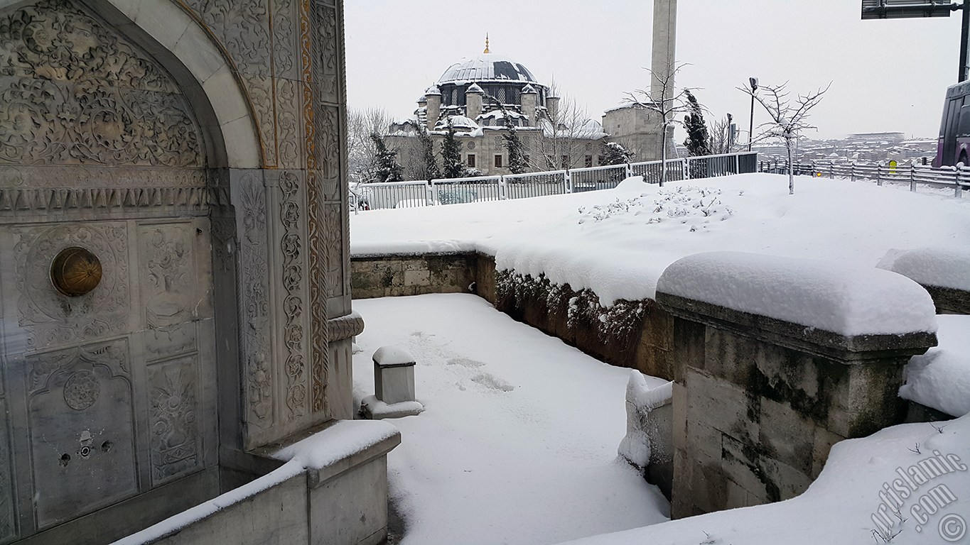 zel ekim kar ve k fotoraflarmz: stanbul`un Fatih, Zeyrek, Perembe Pazar, Eminn, Karaky, Cihangir, Fndkl ve Kabata Semtlerinden.
