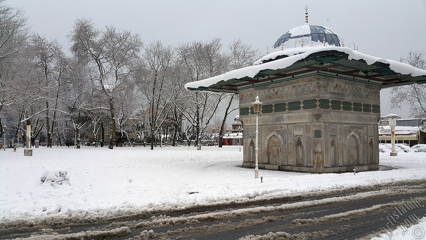 zel ekim kar ve k fotoraflarmz: stanbul`un Fatih, Zeyrek, Perembe Pazar, Eminn, Karaky, Cihangir, Fndkl ve Kabata Semtlerinden.
