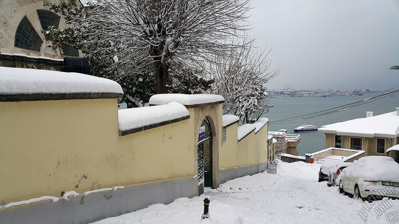 zel ekim kar ve k fotoraflarmz: stanbul`un Fatih, Zeyrek, Perembe Pazar, Eminn, Karaky, Cihangir, Fndkl ve Kabata Semtlerinden.
