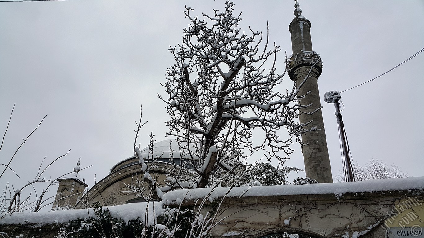 zel ekim kar ve k fotoraflarmz: stanbul`un Fatih, Zeyrek, Perembe Pazar, Eminn, Karaky, Cihangir, Fndkl ve Kabata Semtlerinden.
