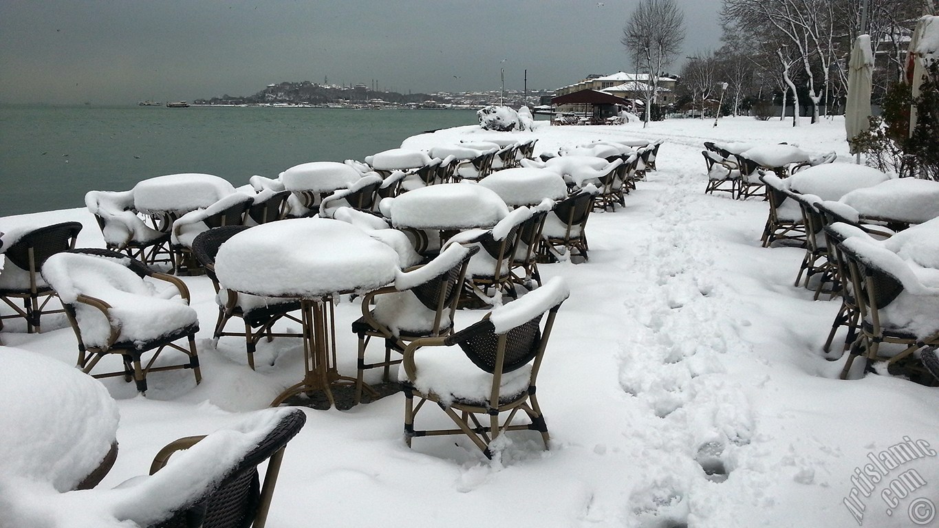 zel ekim kar ve k fotoraflarmz: stanbul`un Fatih, Zeyrek, Perembe Pazar, Eminn, Karaky, Cihangir, Fndkl ve Kabata Semtlerinden.
